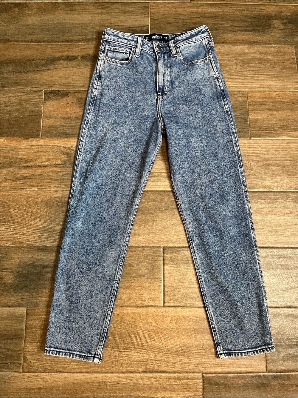 Hollister ultra high rise mom jeans vintage stretch cotton